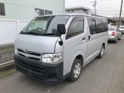 Used Toyota HIACE VAN
