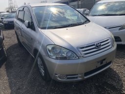 Used Toyota IPSUM