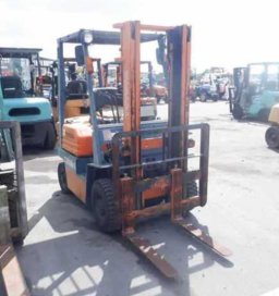 Used Toyota FORKLIFT