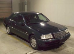 Used Mercedes-Benz C230