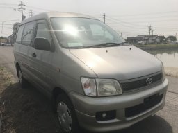 Used Toyota Lite Ace Noah