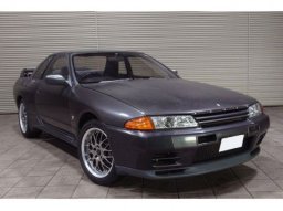 Used Nissan SKYLINE