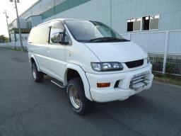 Used Mitsubishi DELICA SPACE GEAR