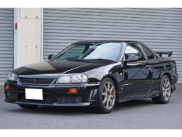 Used Nissan SKYLINE