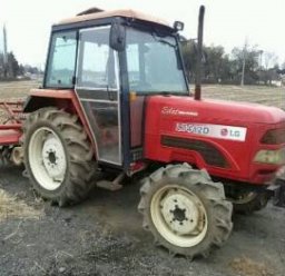 Used LG Tractor