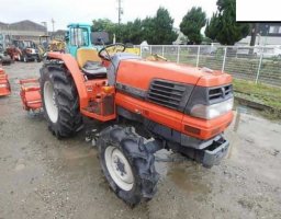 Used Kubota Tractor