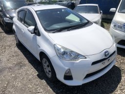 Used Toyota AQUA