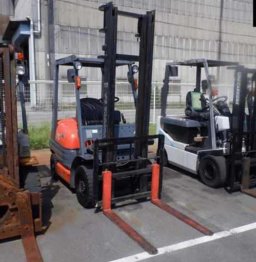 Used Toyota FORKLIFT