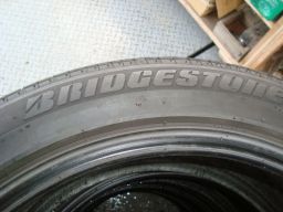 Picture 2 of Bridgestone tire