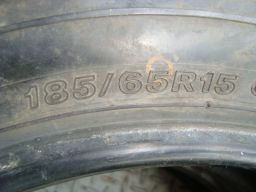 Picture 4 of Blizzak tire