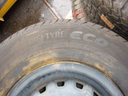 Picture 4 of Dunlop tire
