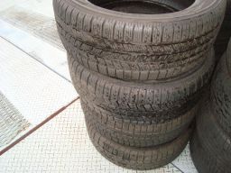 Picture 2 of Pirelli tire