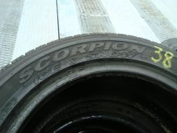 Picture 4 of Pirelli tire