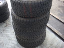 Picture 3 of Bridgestone tire